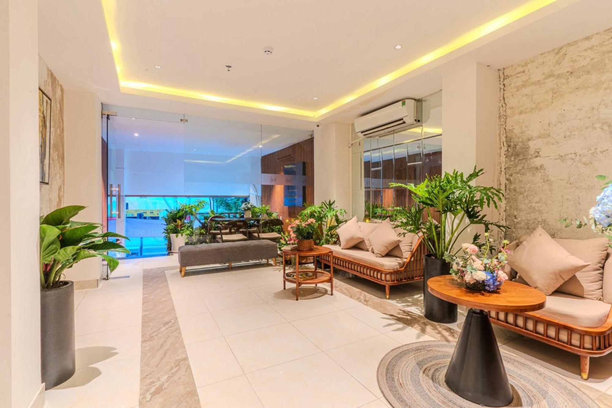 Park View Luxury Hotel Ho Chi Minh City Exterior photo