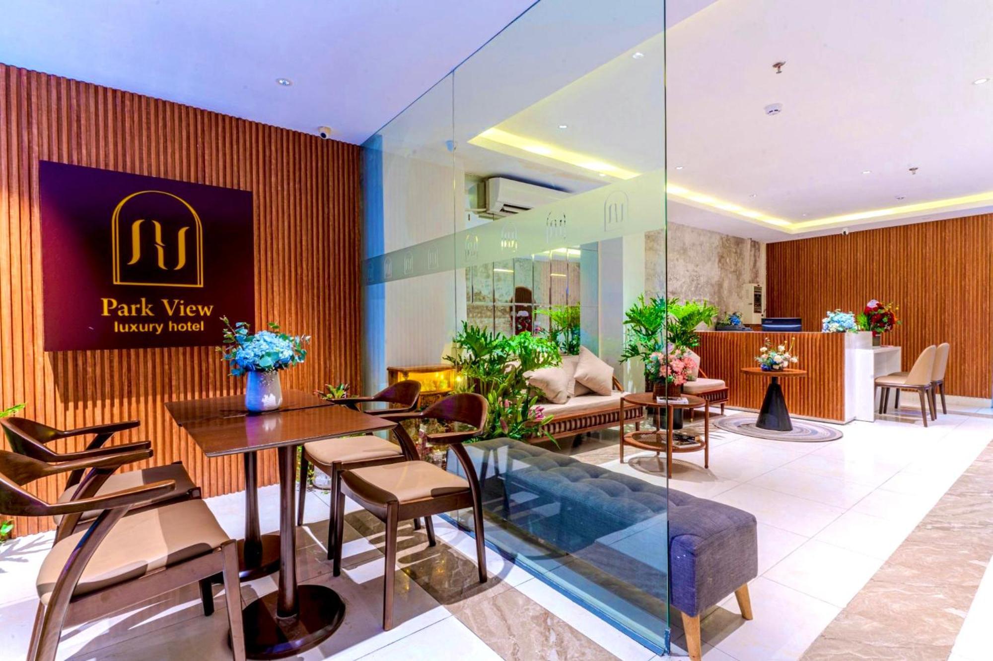 Park View Luxury Hotel Ho Chi Minh City Exterior photo